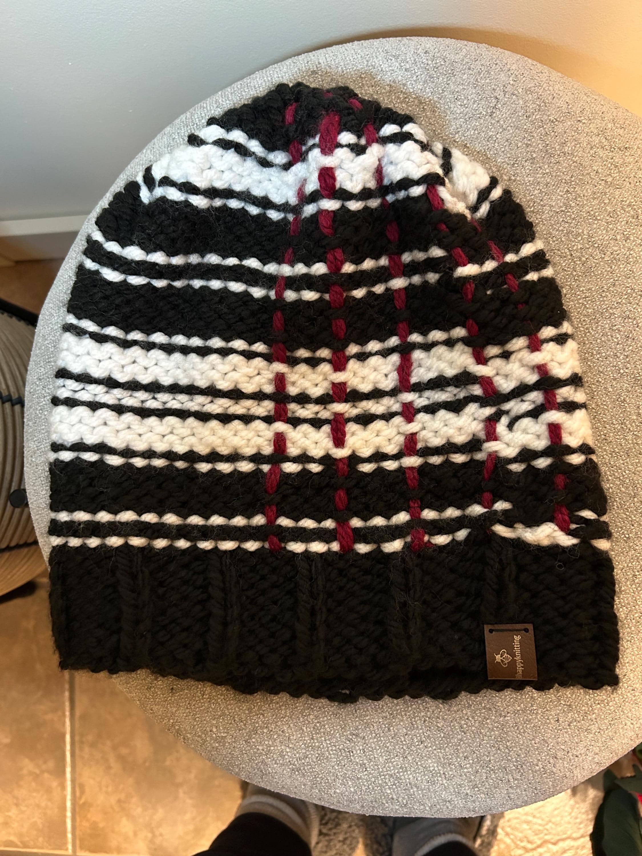 Black and white Knit Toque, Adult Hand Knit beanie, acrylic toque for hiking, unisex, slouchy, knitted hat