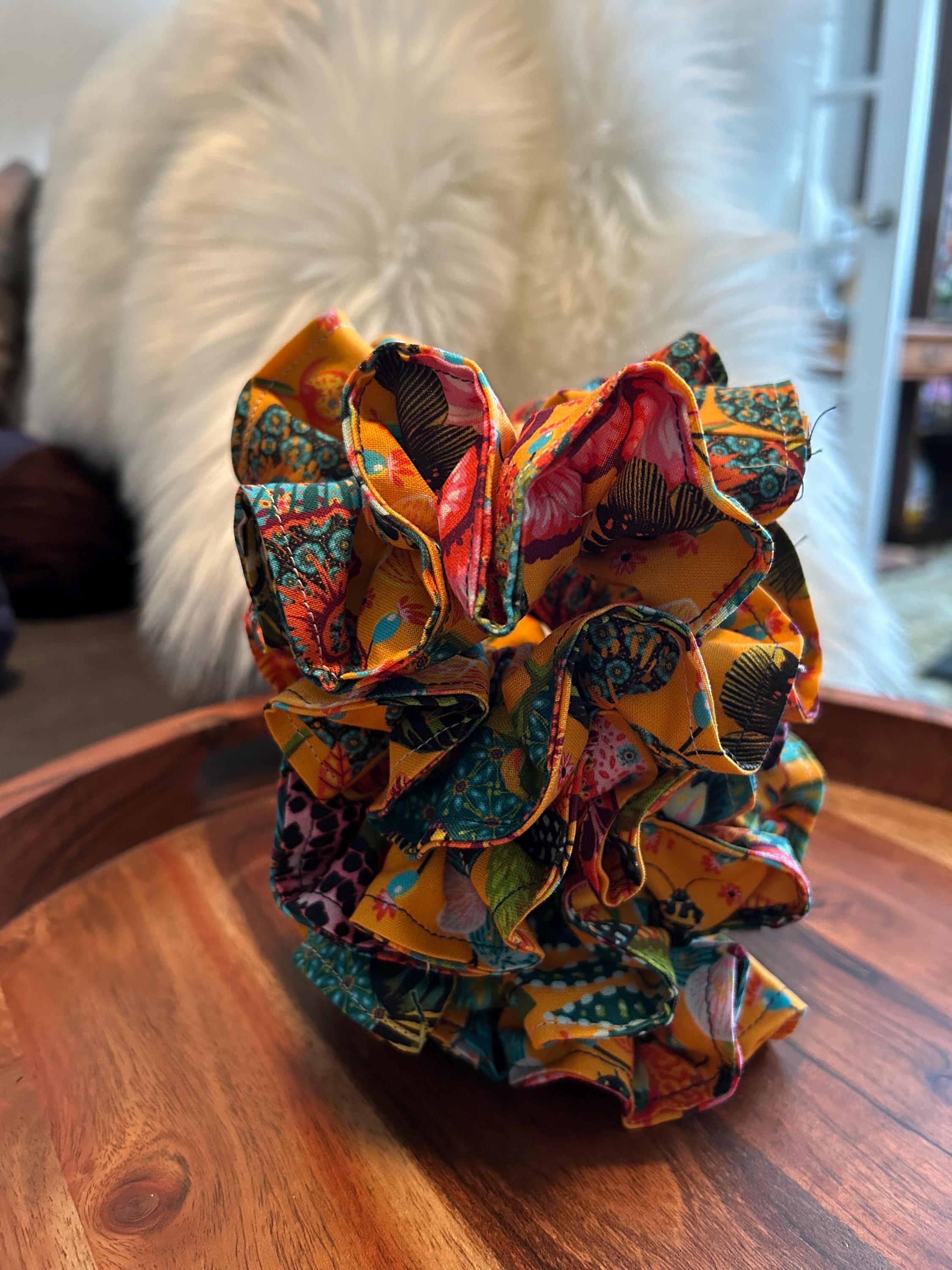 Hair ties, ponytail scrunchies, gift ideas