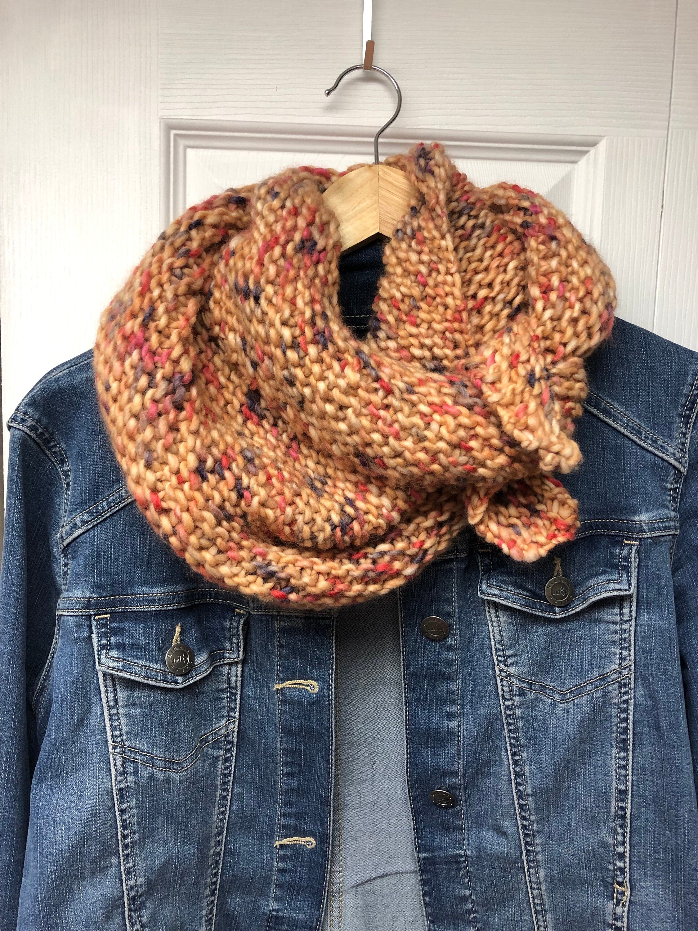 Handmade wool shawl, Handknit, 100% luxury wool, unisex scarf, fluffy and warm
