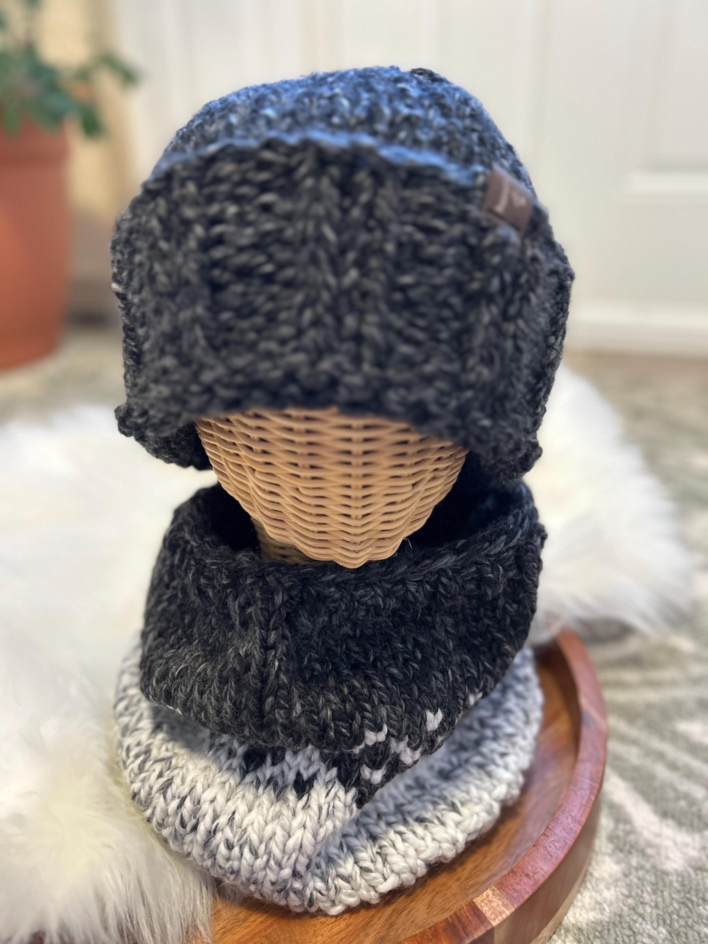 Unisex folded brim Toque, Hand knit winter beanie, fall winter hat, handmade winter cowl, knit hat, heathered black colour, wool/acryic,