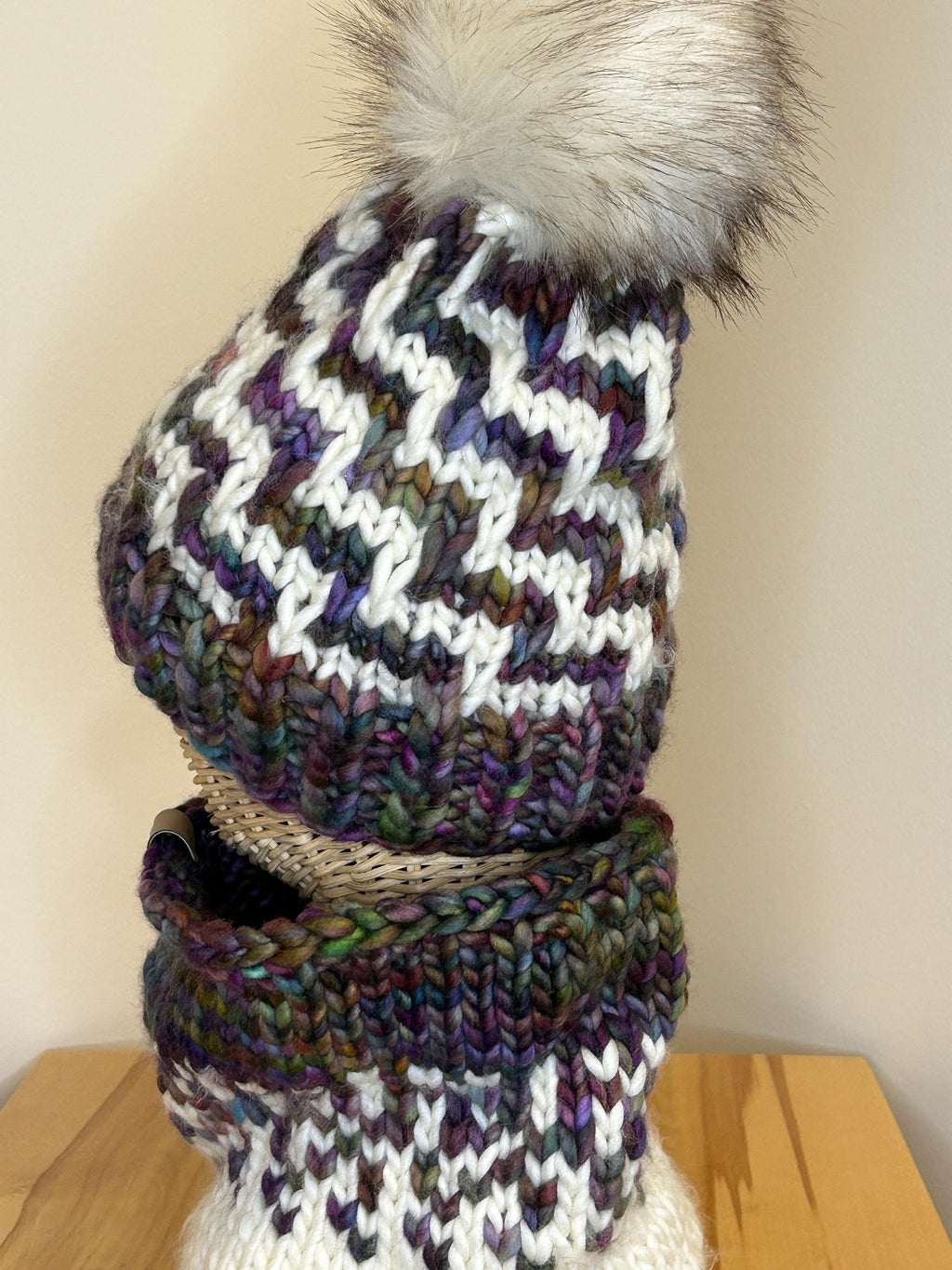 Hand Knit Merino Wool Beanie and cowl set: Removable Faux Fur Pompom