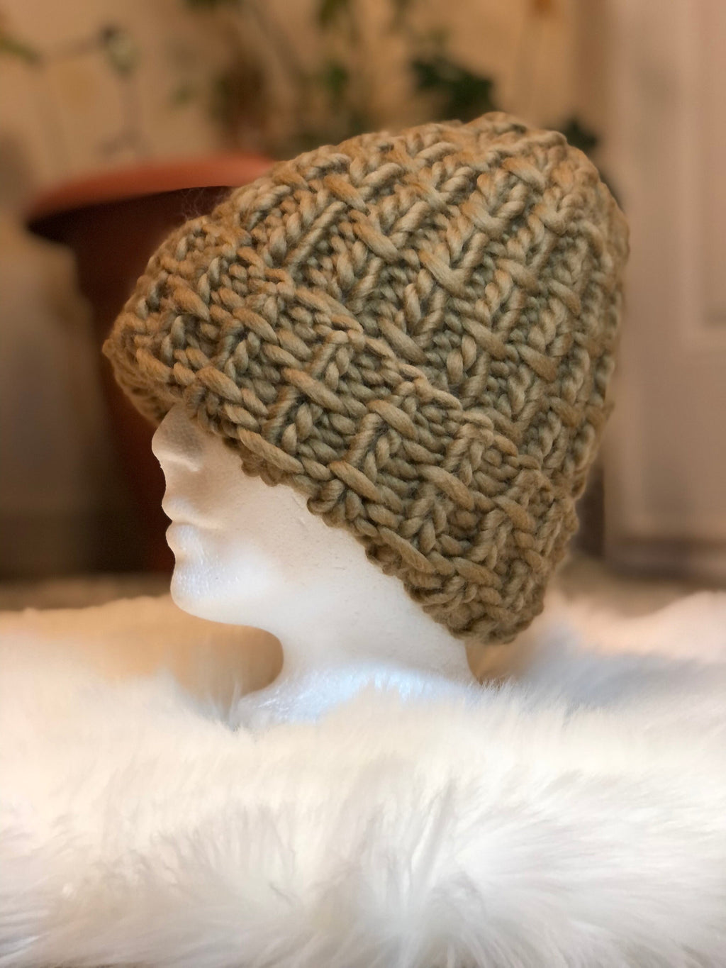 Hand Knit Merino Wool bulky knit Beanie, Brown Sugar Chunky Hat toque